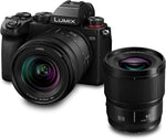 كاميرا Lumix اس 5 غير عاكسة باطار كامل من باناسونيك، تسجيل فيديو بدقة 4 كيه 60 بكسل مع شاشة فليب، حامل L وعدسات 20-60 ملم F3.5-5.6 و50 ملم F1.8 ومثبت صور مزدوج بـ 5 محاور، DC-S5، اسود